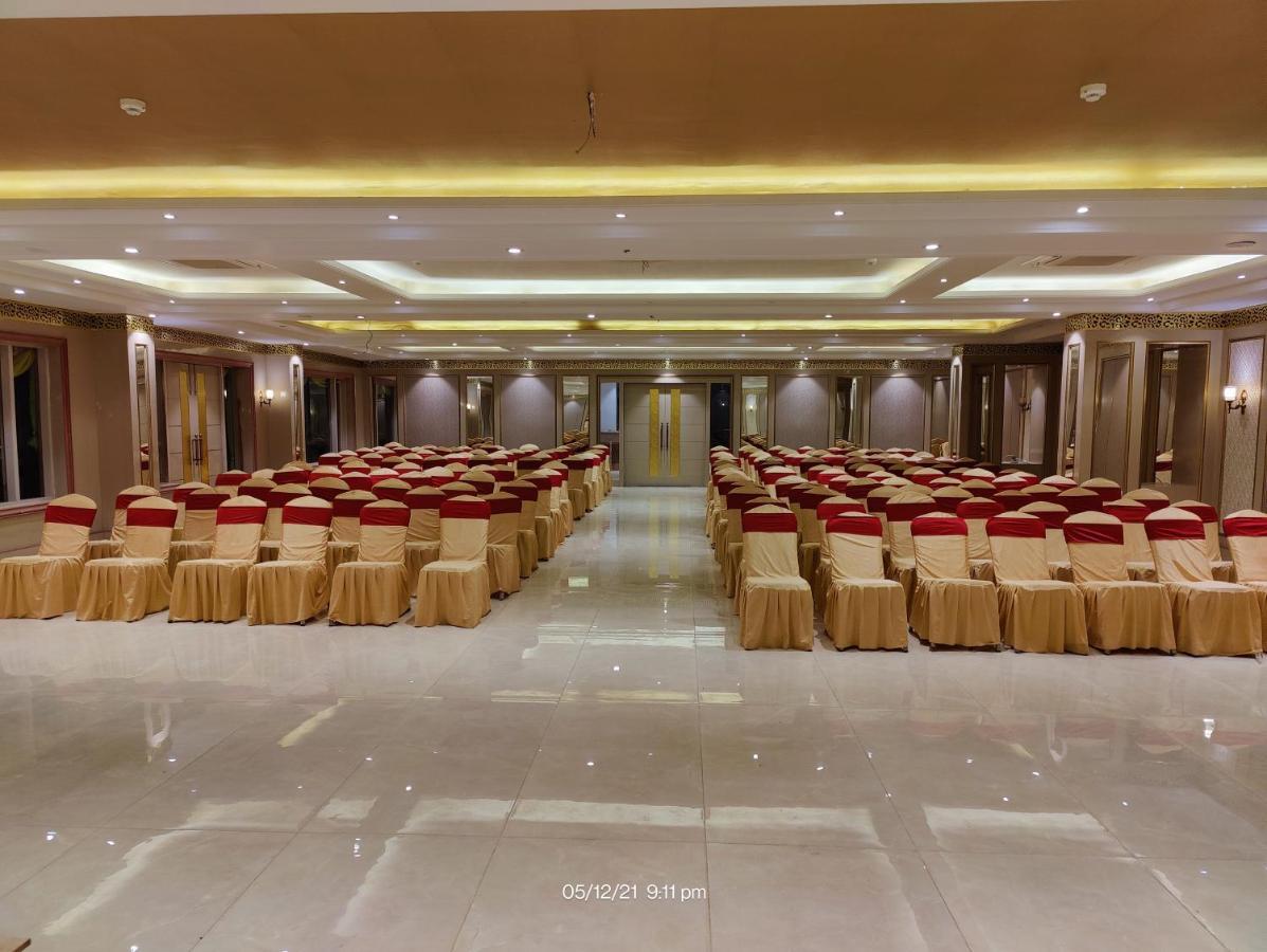 Mds Royal Resort Tulsipur Экстерьер фото